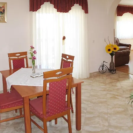 Holiday home Landhaus Lara *
