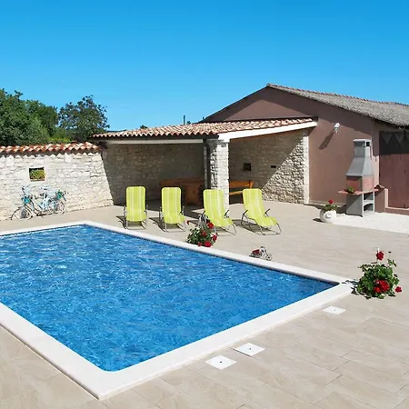 Holiday home Landhaus Lara *